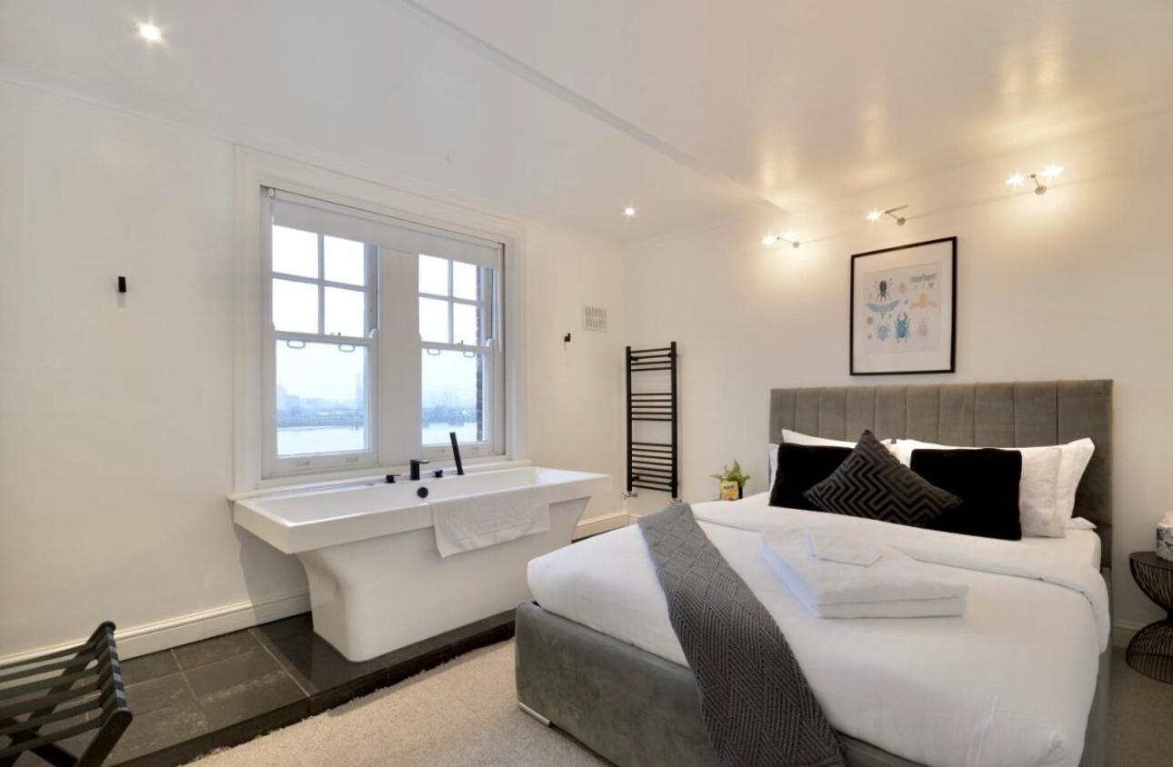 3 X Bedroom Riverside Flat With Hot Tub On Roof Terrace Apartament